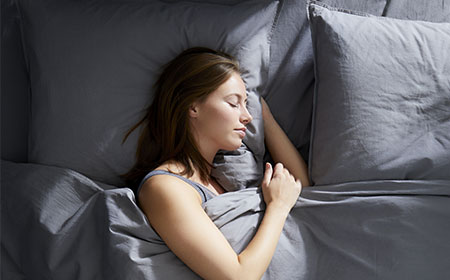 Comment mieux dormir lorsqu’il fait chaud ?