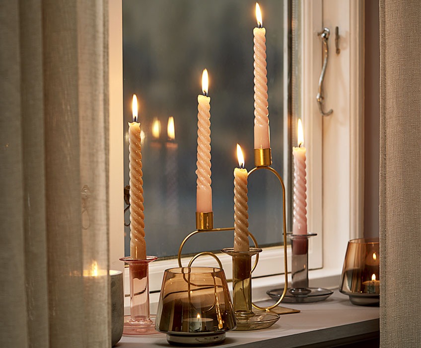 Photophores décoratifs et bougies torsadées 
