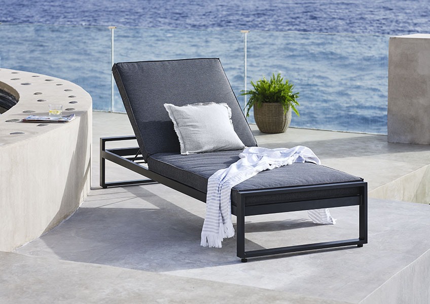 Bain de soleil VONGE Bain de soleil fabriqué à partir de matériaux à séchage rapide